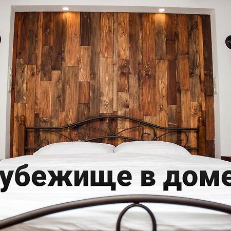 Apartment In The City Center In The House With Atlantes Odessa Luaran gambar